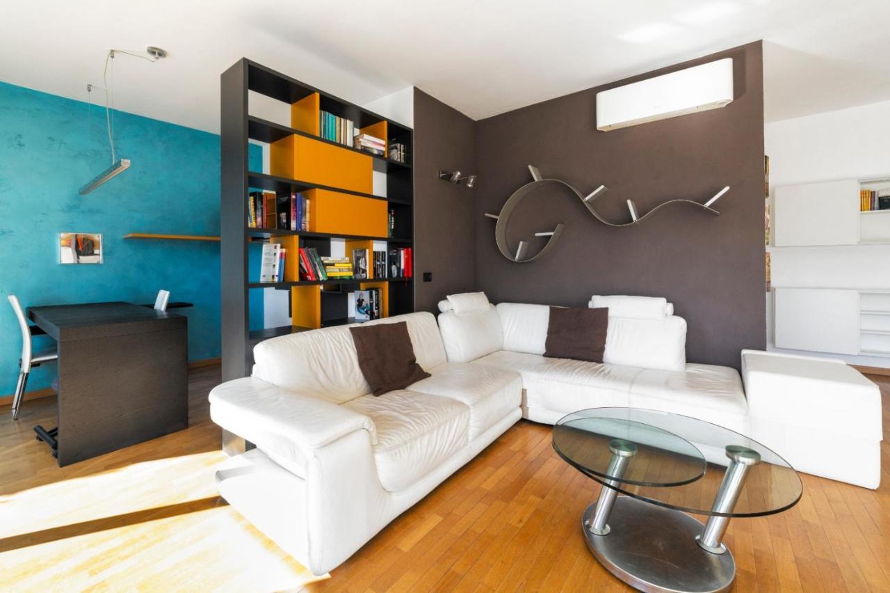 Milano Rogoredo Apartment With Garage ภายนอก รูปภาพ